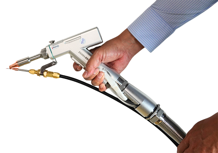 耐久性の高いトーチ